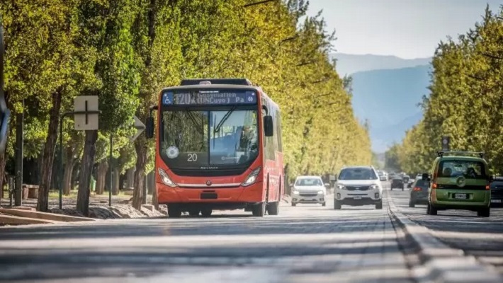 El Gobierno provincial advirtió que no absorberá la diferencia del subsidio a la tarifa social del transporte