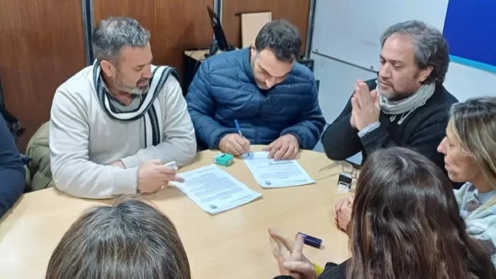 Quedó sellado el acuerdo paritario entre Gobierno y el SUTE para el segundo semestre de 2026